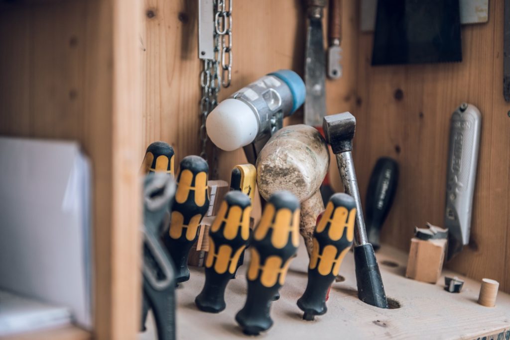 DGL_7371 Service svg+xml;charset=utf